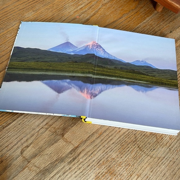 Coffee table book The New Outsiders active photography hiking fishing gift climb - Picture 3 of 7